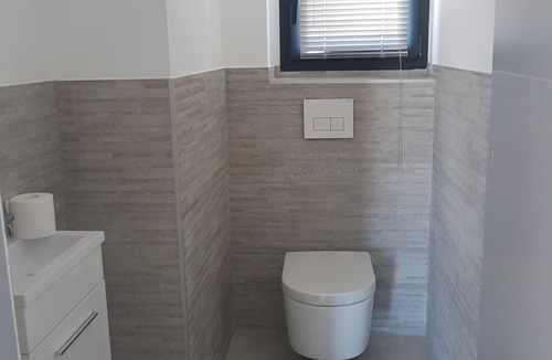 Solaro House | Villa 75m ² new entirely air-conditioned on private and sported property.
