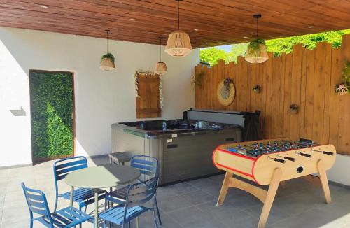 Tavaco Villa | Villa A CASA DI FICU à 14kms d'Ajaccio et des plages avec Piscine Jacuzzi Pétanque Sans vis à vis