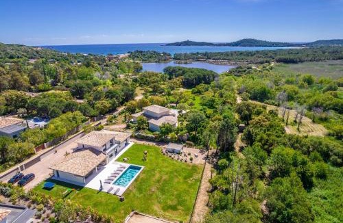Pinarellu Villa | Villa Adeona