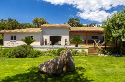Porto-Vecchio Villa | Villa ARCA