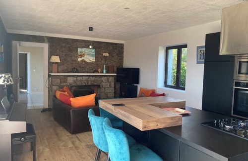 Tizzano Villa | Villa Bergerie. Swimming pool. Seaside. Intimate and heavenly. Exceptional view