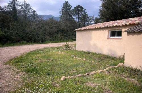 Porto-Vecchio House | Villa de Terra Macchia