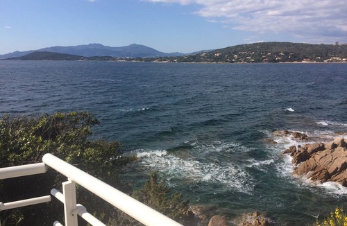 Pietrosella Villa | Villa facing the sea Superb view Access to the small beach at the bottom 50 m away