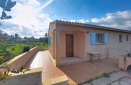 Porto-Vecchio Villa | Villa Les Rosiers by Interhome