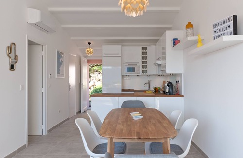 Santa Giulia Villa | Villa with jacuzzi and sea view - Santa Giulia - Residence with swimming pool