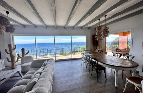 Sari-Solenzara Villa | Villa with panoramic sea view, private pool and creek access