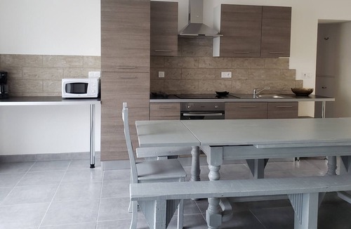 Saint-Romain-sur-Cher House | Vrbo Property