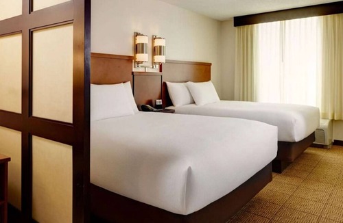 Tucson House | Walking in Saguaro National Park! Pet-friendly, Parking, Pool, Airport Shuttle!