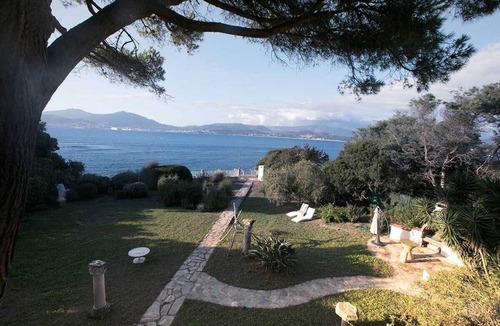 Porticcio Villa | Waterfront villa with direct access to a sandy beach. Breathtaking sea view;