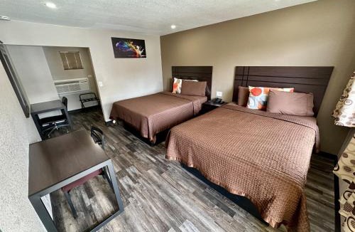 Flagstaff Hotel | West Inn NAU - Downtown Flagstaff