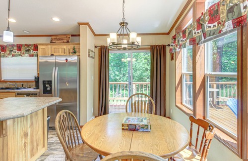 Hackensack Cabin | 'Woman Lake Chain Retreat' w/Deck & Dock!
