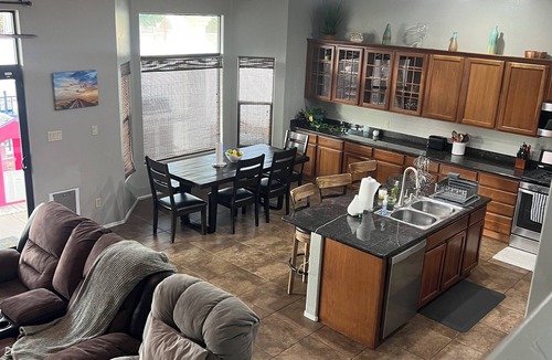 Yuma House | Yuma Oasis with Pool & Spa,Spacious, Family-Friendly, Central Location