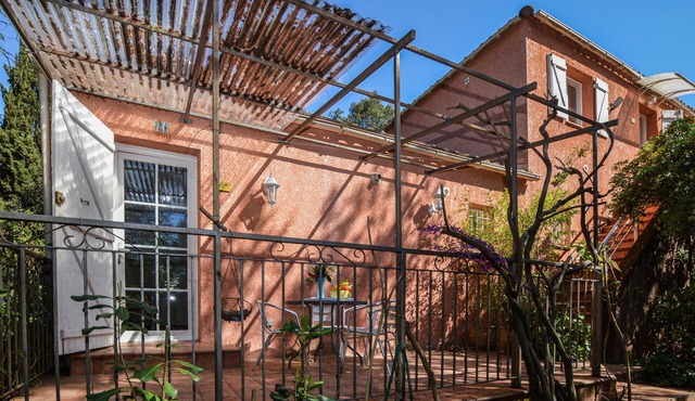 2 bedroom stunning home in AFA