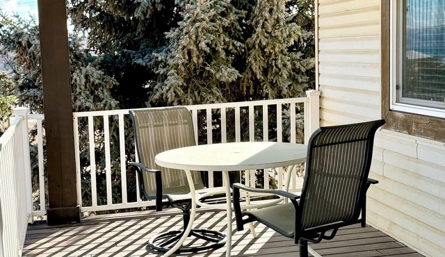 2BR |Boat parking |Lake views| Trail Access