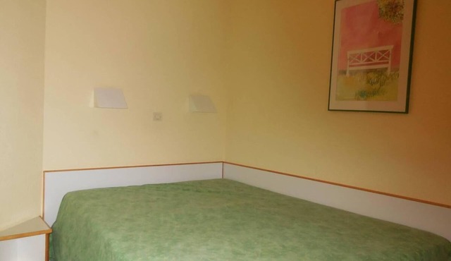 300m from resort center, 4th floor, balcony, parking, ski locker, 28m², Montchavin La Plagne