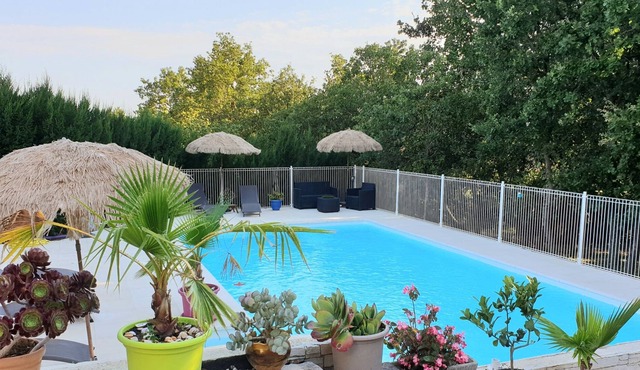 Apartment with Garden