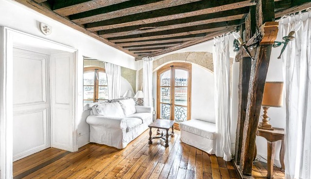 Apartment Saint-Louis by B'Your Home