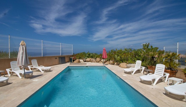 Apartment 'Splendide Grand Neuf' with Shared Pool, Private Terrace and Wi-Fi