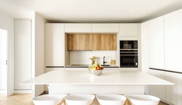 Appart. Victoria(sleeps 7, 2 parking spaces)- Les Demoiselles à Versailles