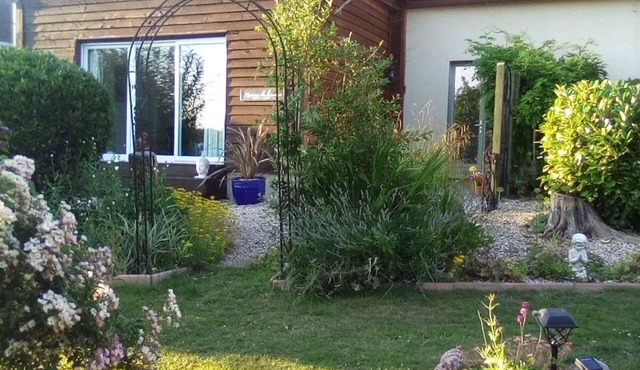 Beautiful Barn Conversion in a quiet village with Restaurant and boulangerie