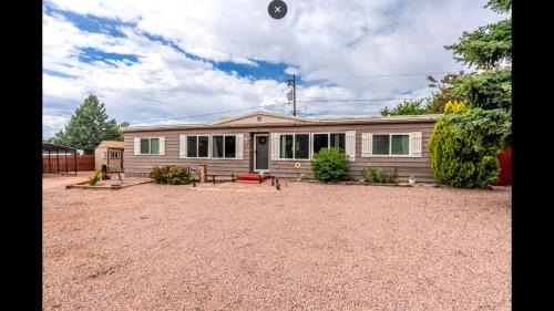 Beautiful Cottage with Barbecue in Payson, Arizona