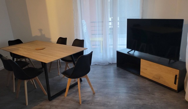 Beautifull 3 Bedrooms Near Paris and Stade de France With Private Parking