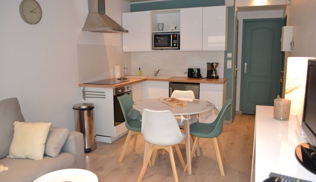 Bel Apt T2 nine of charm 50 meters sea and the center - Wifi - Standing