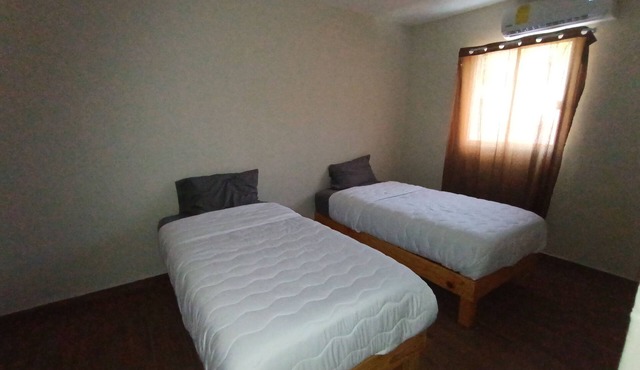 Casa Villa cómoda casa en Los Mochis, descansa con tranquilidad, y cerca de todo