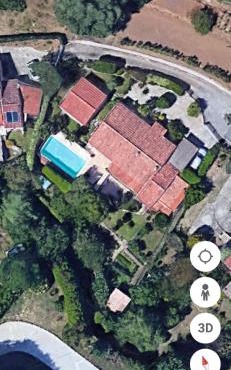 Charmant studio avec piscine .