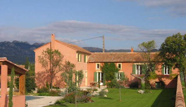 Charming mas with pool on 3800m², Mont Ventoux and Dentelles de Montmirail