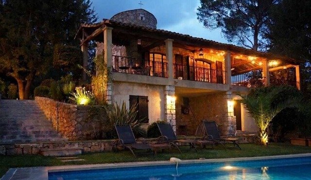 Charming Provençal villa in Valbonne