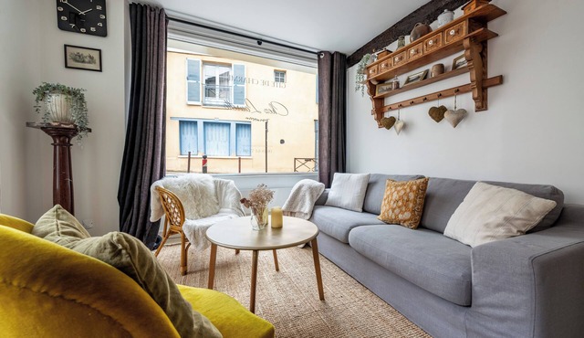 Chez Laurette | Historic Gîte 10min Versailles 30min Paris