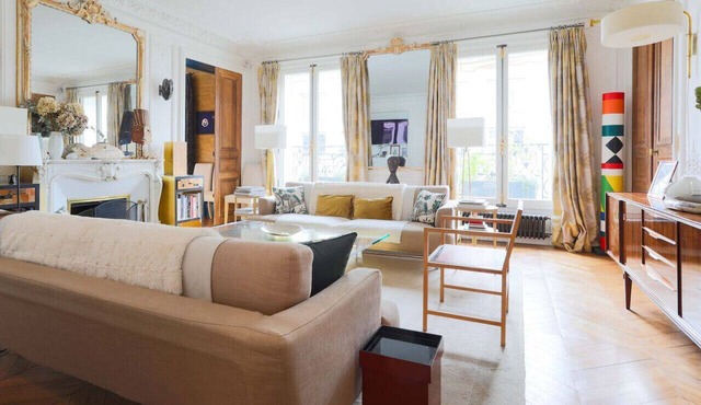 Chic Flat 2 Rooms Georges V