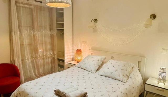 Cozy Apartment in Rueil – Underground Parking – Quiet & Comfortable Near Paris