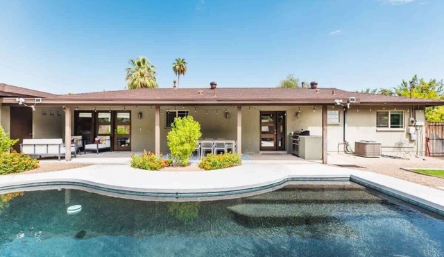 Daylight Dream | 4BR Pool Home Near Old Town