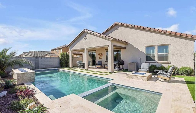 Exclusive 4BR: Pool, Spa, EV Charger