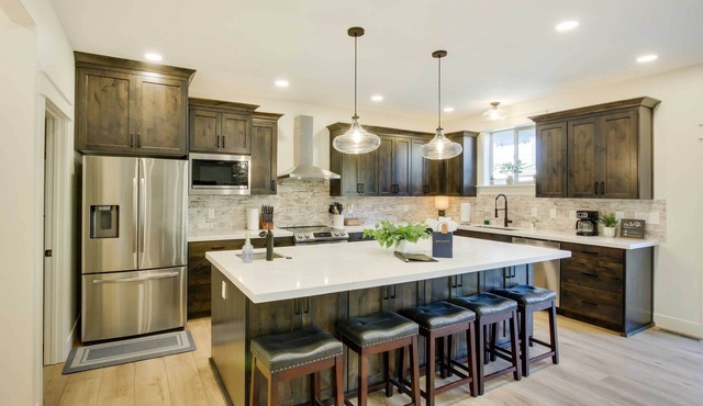 Garden City Vacation Rental: Walk to Bear Lake