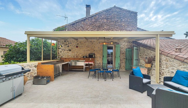 Gorgeous apartment in Cessenon-Sur-Orb with WiFi