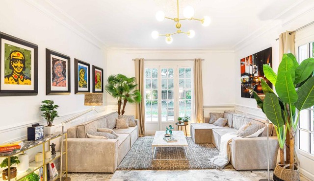 Grand & Classy Apartment with Private Garden, Villa des Ammonites