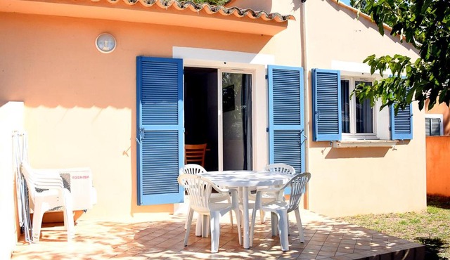 Holiday Home T3 Cabine by Interhome