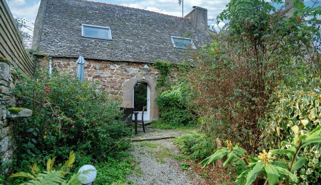 Homerez - Charming House in Guimaëc, Sea View
