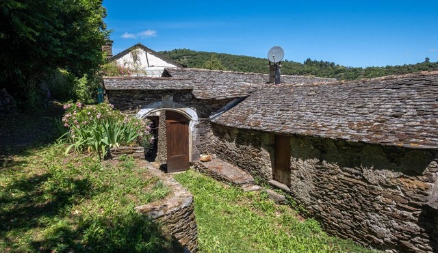 House Cavalier 2/4 persons in Gabriac