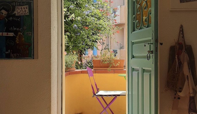 House with character of a fisherman