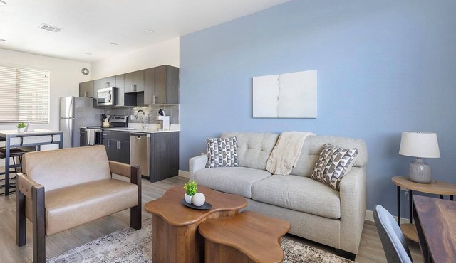 Landing | Amazing 1BD, Gym, Clubhouse