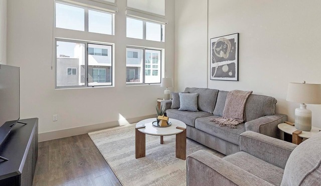 Landing | Modern 1BD, Clubhouse, Gym