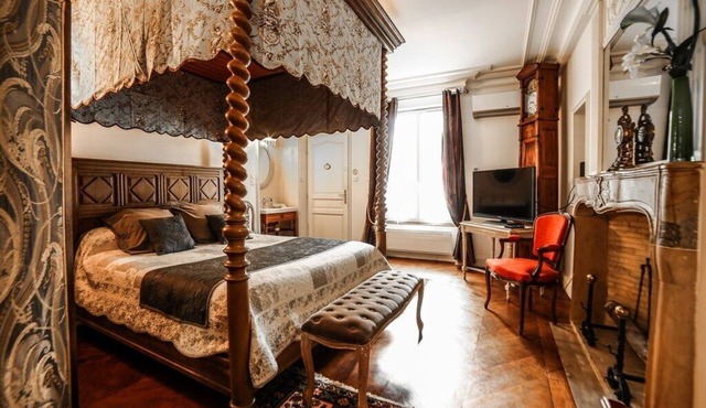 Le Petit Tertre