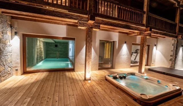 LODGE LES MURAILLES