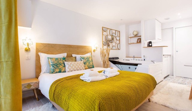 Love room - 2P with Jacuzzi