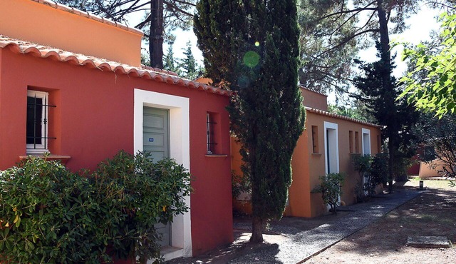 Lovely apartment in villa for 4 people with pool, WIFI, TV, terrace and pets allowed