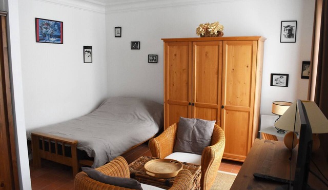Lovely Holiday Studio in Montmartre